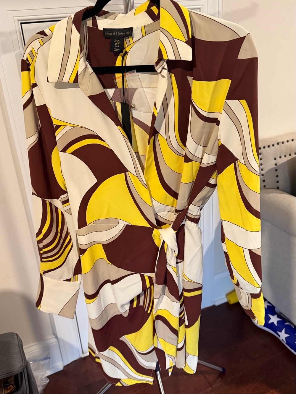 House of Harlow 1960 Yellow Brown Cream Abstract Wrap dresses